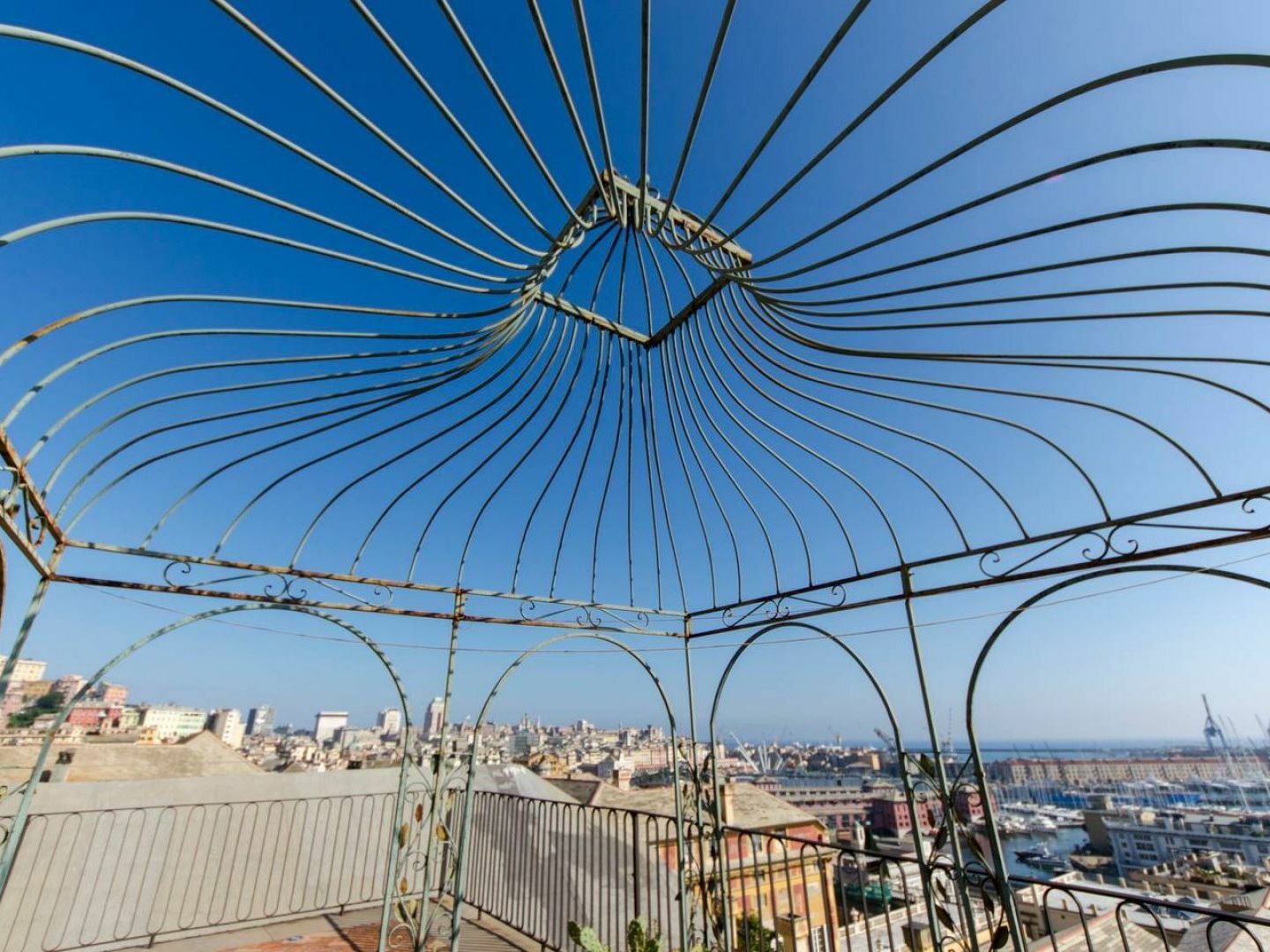 Joivy Sunny Apartment With Panoramic Terrace And Stunning View Gênes Extérieur photo